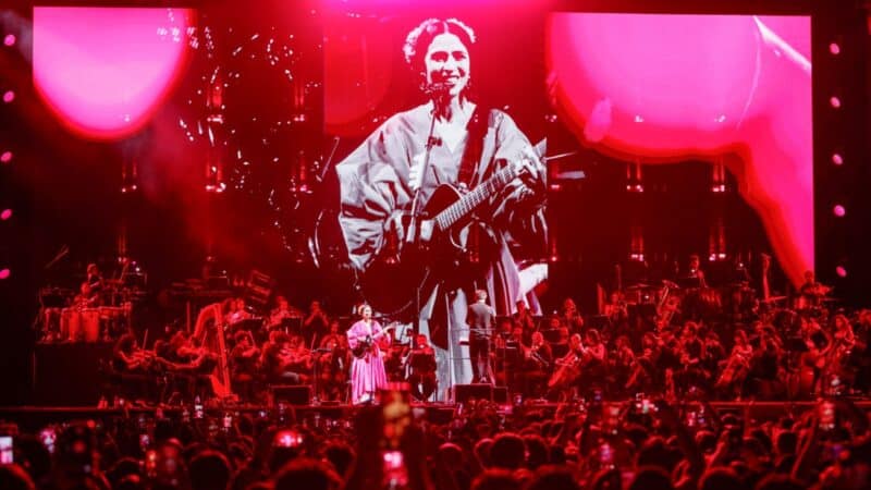 Marisa Monte faz show beneficente na Brava Arena Jockey, no Rio de Janeiro, em novembro